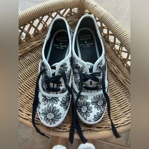 KATE SPADE X KEDS Daisy Print Sneakers - Size 6